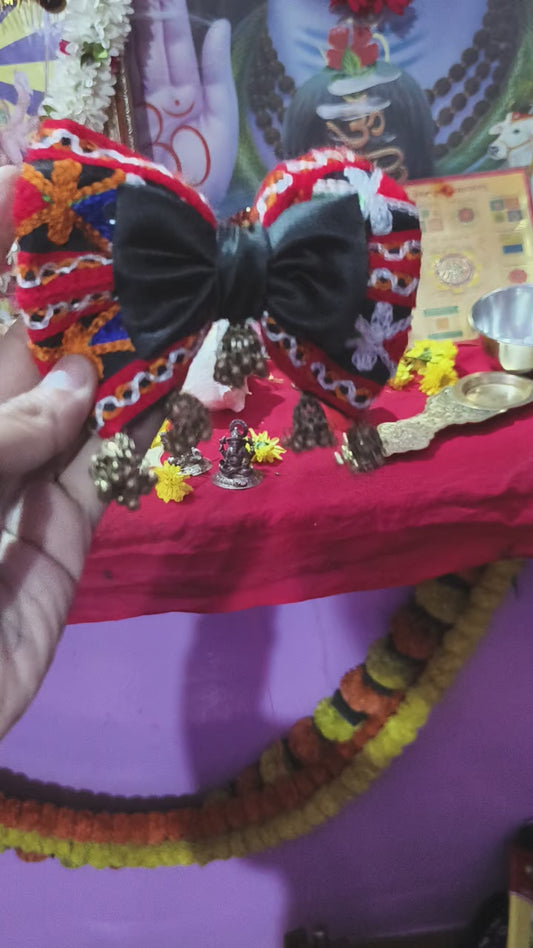 Handcrafted ethnic 🎀🎀with colorful embroidery & ghungroo charm 

#HandmadeWithLove #EthnicStyle