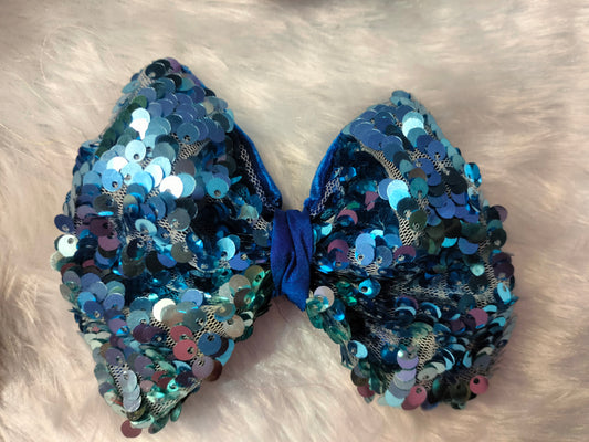 Shiny 💙 💙 Sequin Medium Hair Bow