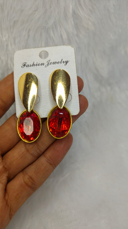 Elegant Red 🍒 🍒 Stone & Gold-Plated Earrings